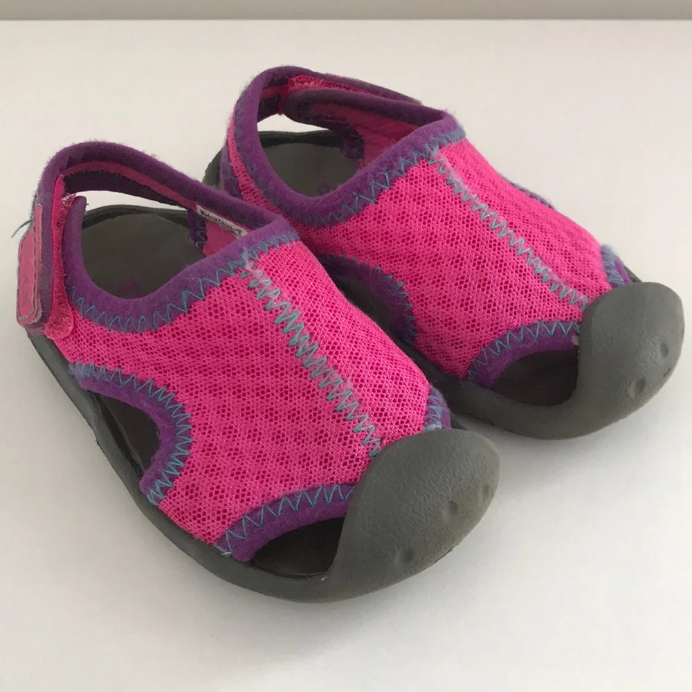Crocs Swiftwater Sandals (toddler size 6)